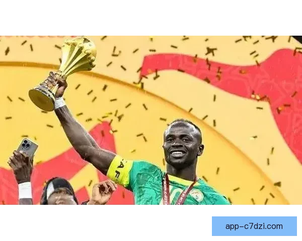 塞内加尔主帅称赞马内球队之魂